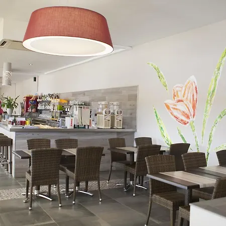 Кемпинг Riembau 3*