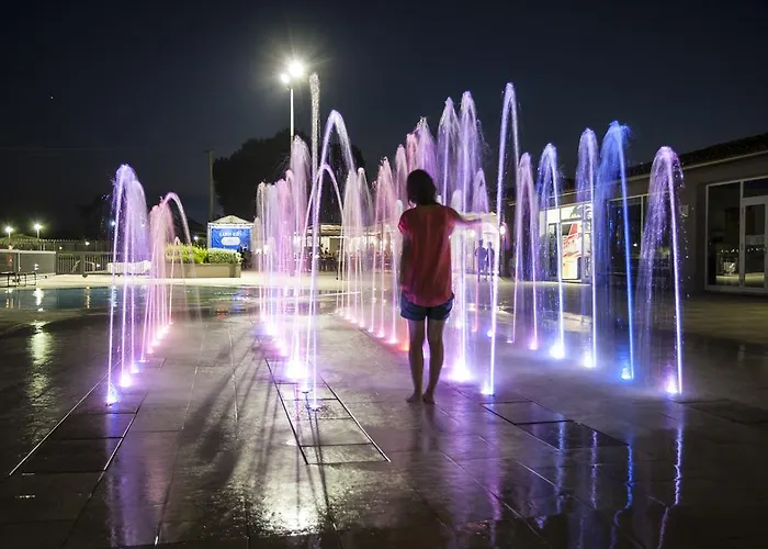 Riembau 3* بلاتجا ذارو